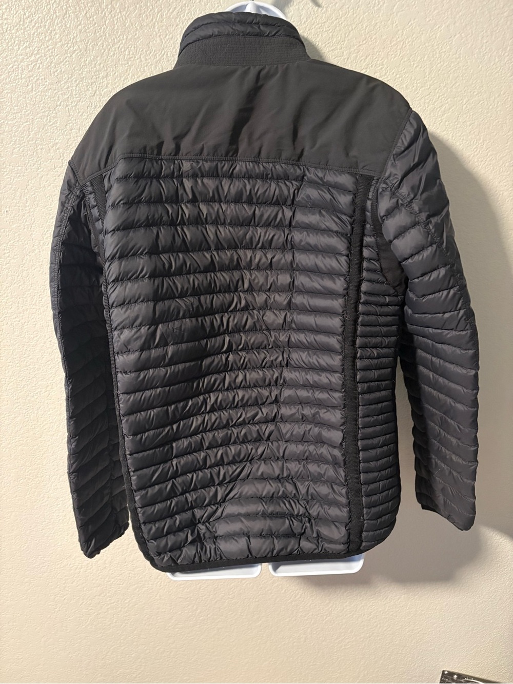 Kuhl Men's Black Quilted Puffer Jacket - Picture 3 of 4